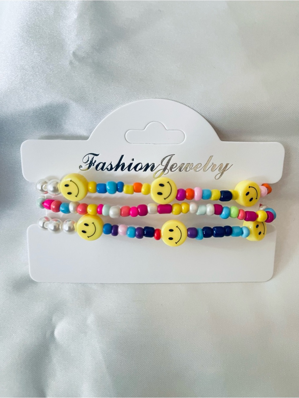 Fashion Jewelry Multicolor Beaded Kids Bracelets with Yellow Smile Charms